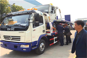 桓仁汽车道路救援拖车价格